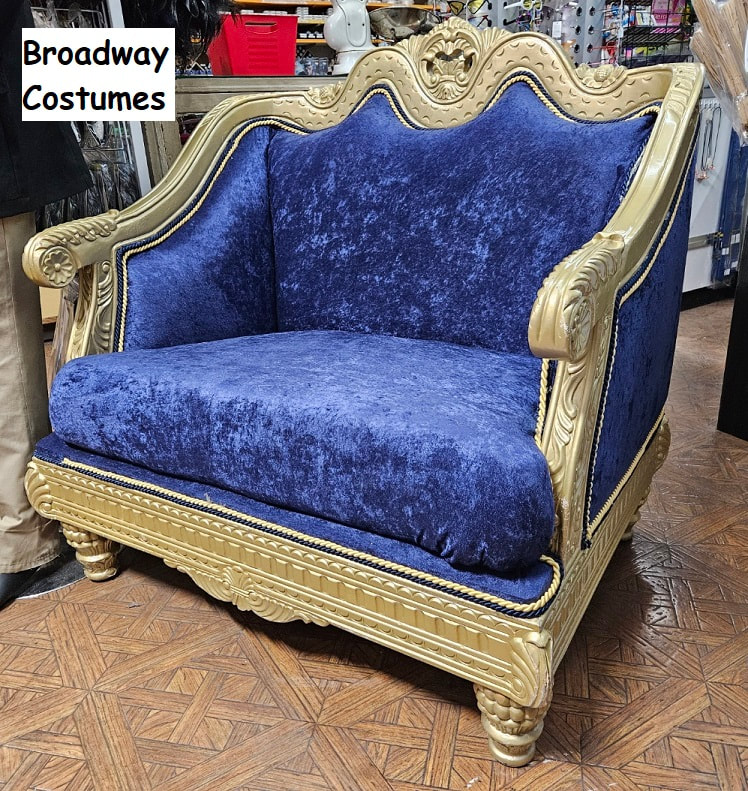 picture of our gold throne with blue velvet